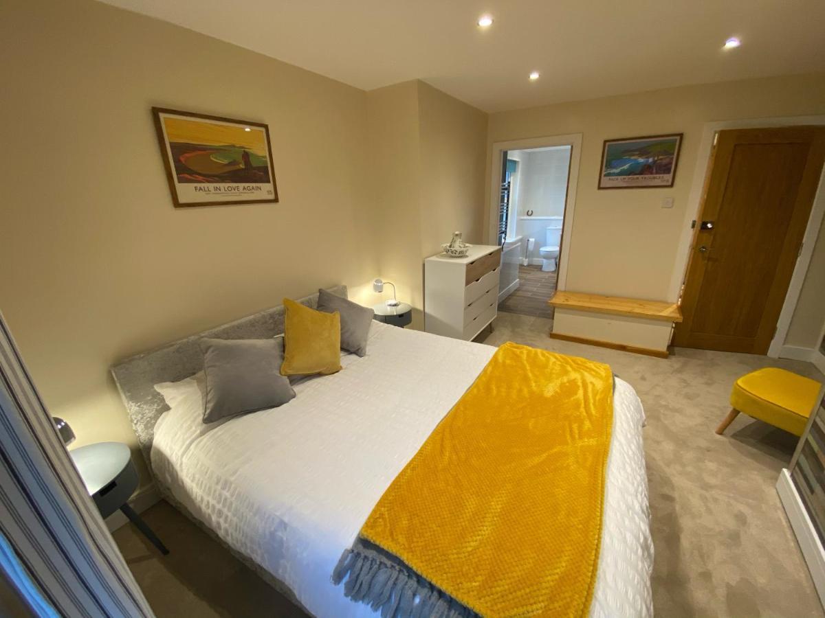 Noddfa Farm Guest House Haverfordwest Esterno foto