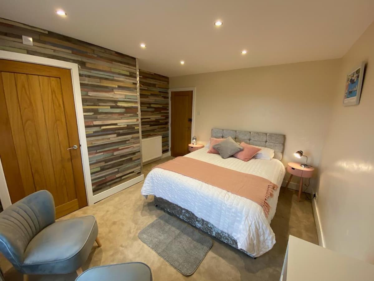 Noddfa Farm Guest House Haverfordwest Esterno foto