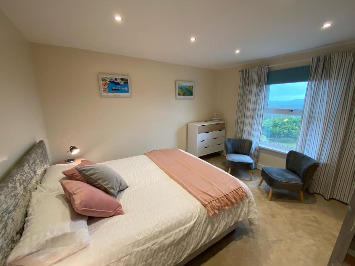 Noddfa Farm Guest House Haverfordwest Esterno foto